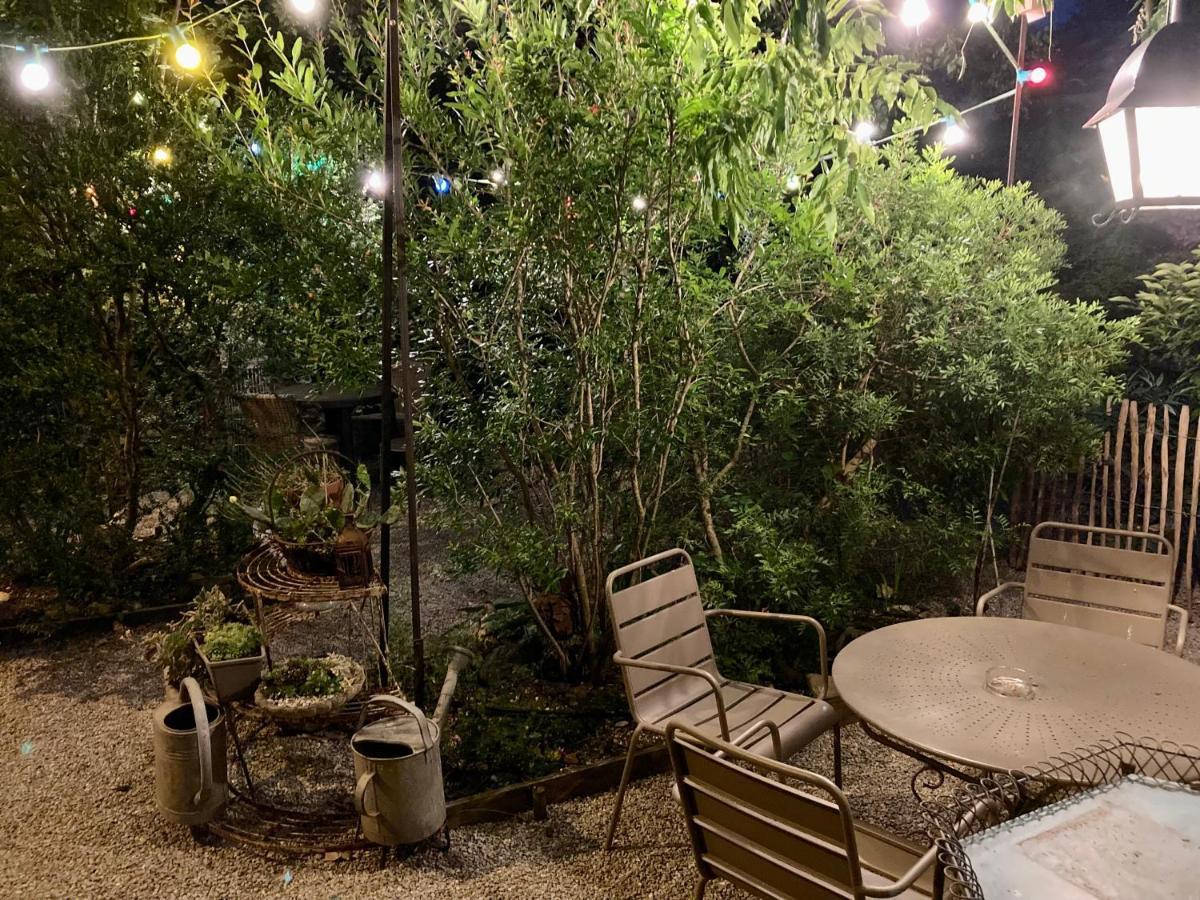 16 Bis-Gite-Hotel-Appartement Marssac-sur-Tarn Εξωτερικό φωτογραφία