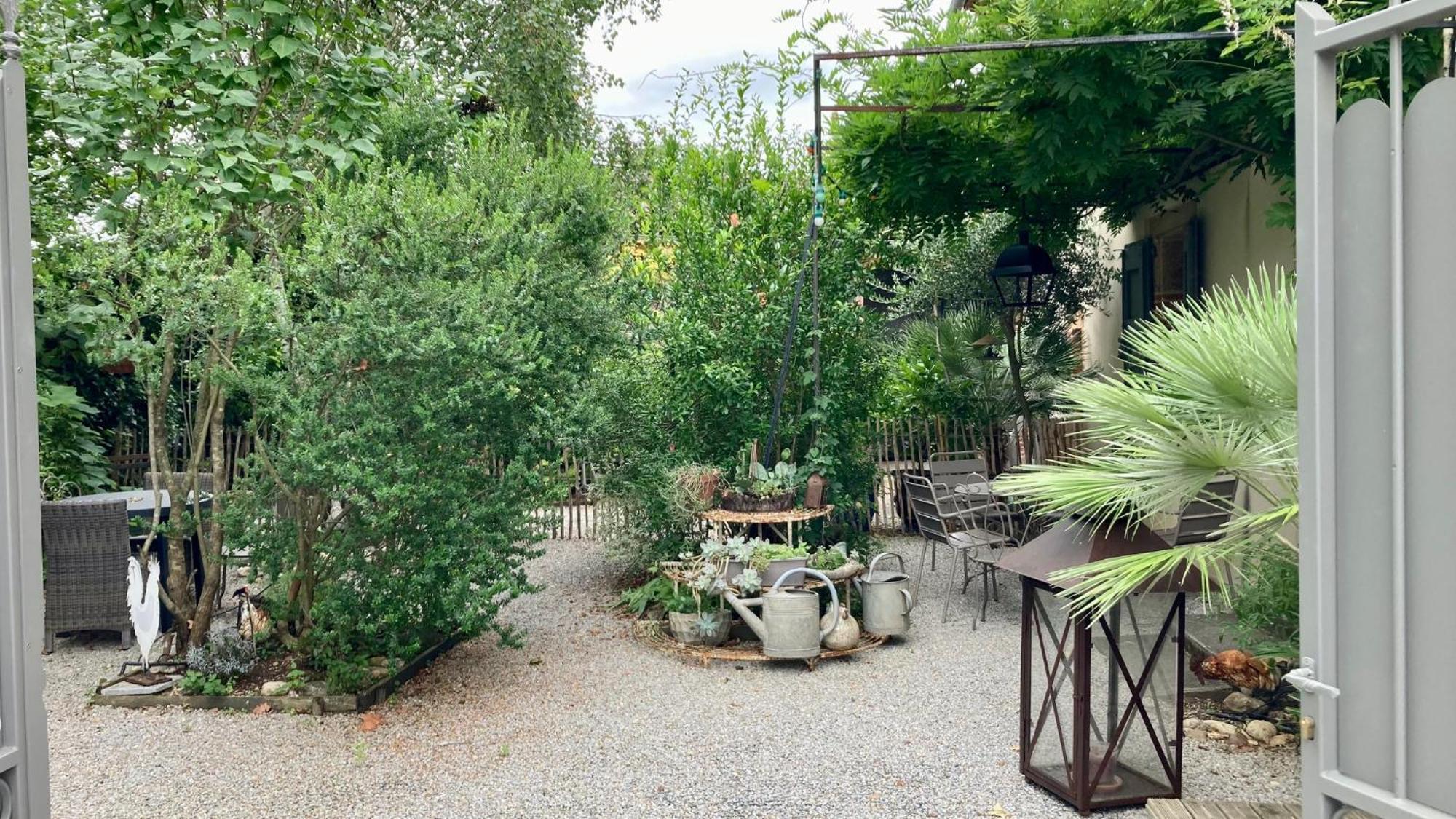 16 Bis-Gite-Hotel-Appartement Marssac-sur-Tarn Εξωτερικό φωτογραφία